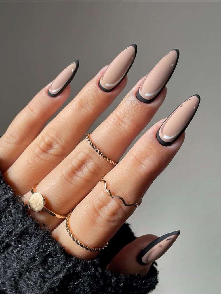 beige nails